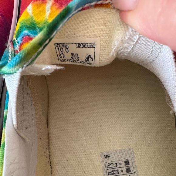Van’s Rainbow Tie Dye Classic Slip-On Sneakers Men’s 10 NIB $80 Retail - Picture 3 of 6